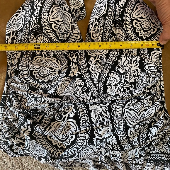 NWT Rosemarie Reid Halter Swim Dress w/ tummy control - Picture 7 of 10
